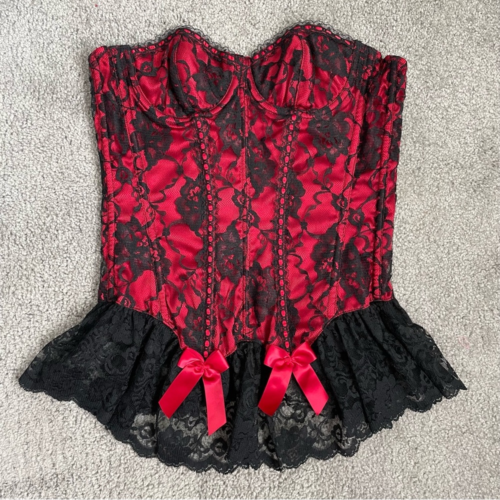 Frederick's of Hollywood Red and Black Lace Bustier